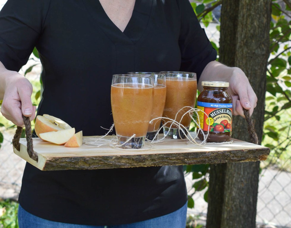 Celebrate the return of Spring and Summer with this Frozen Apple Daiquiri Recipe! A unique twist on a favorite summertime cocktail. Apple, rum and amaretto come together in this super refreshing drink! CHEERS!